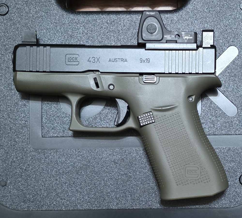 Glock G43X MOS with Trijicon RMR CC and Extras-img-1