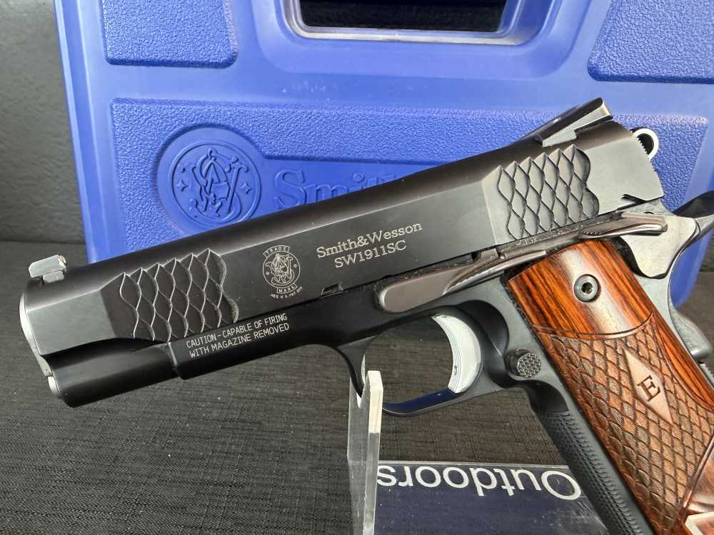 Smith & Wesson 1911 SC E-Series .45 ACP 4.25" Black/Stainless Original box-img-1