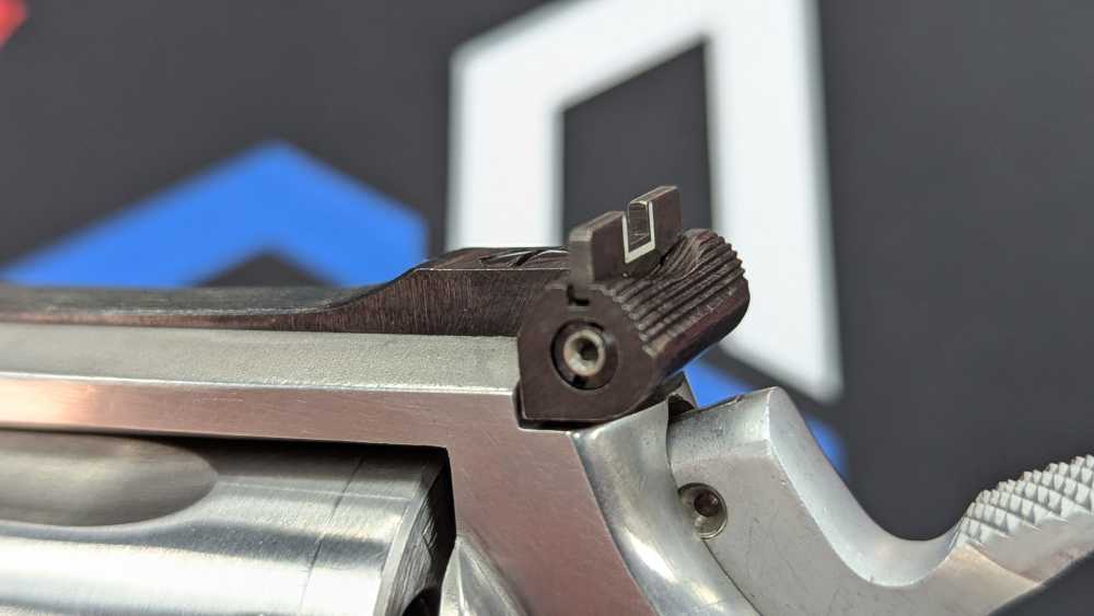 Smith & Wesson Model 66-2 Combat Magnum – .357 Mag – 6" Barrel-img-17