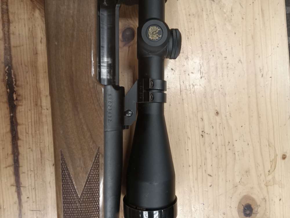 Used Weatherby Mark V .300 Win Mag-img-2