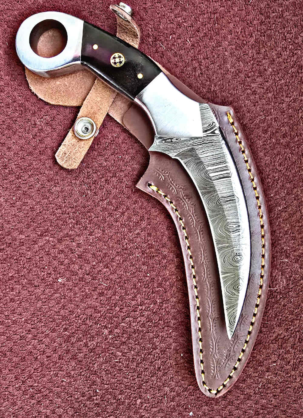 Professional Damascus hand-forged Dual edged Karambits. Buffalo horn -img-1
