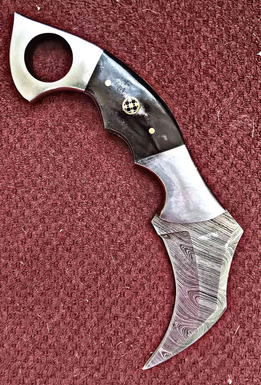 Professional Damascus hand-forged Dual edged Karambits. Buffalo horn -img-5