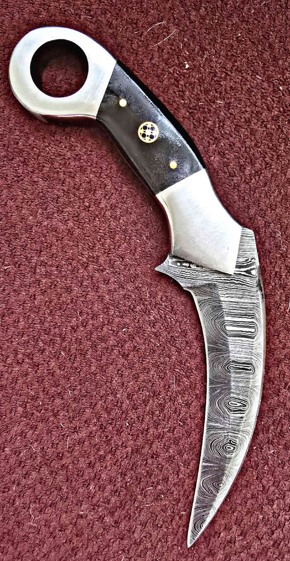 Professional Damascus hand-forged Dual edged Karambits. Buffalo horn -img-2