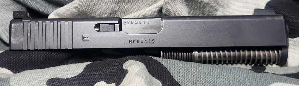 Glock 22 Gen 4 40SW Complete Slide Used 415 Night Sights Discontinued -img-1