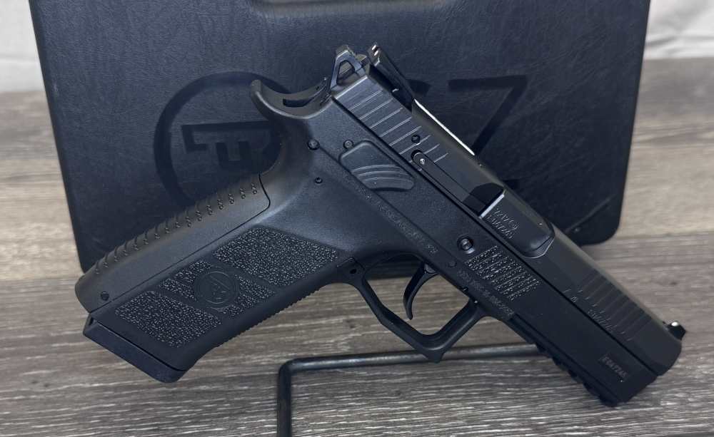 CZ P-09 New in box 9mm 19 round mags-img-2