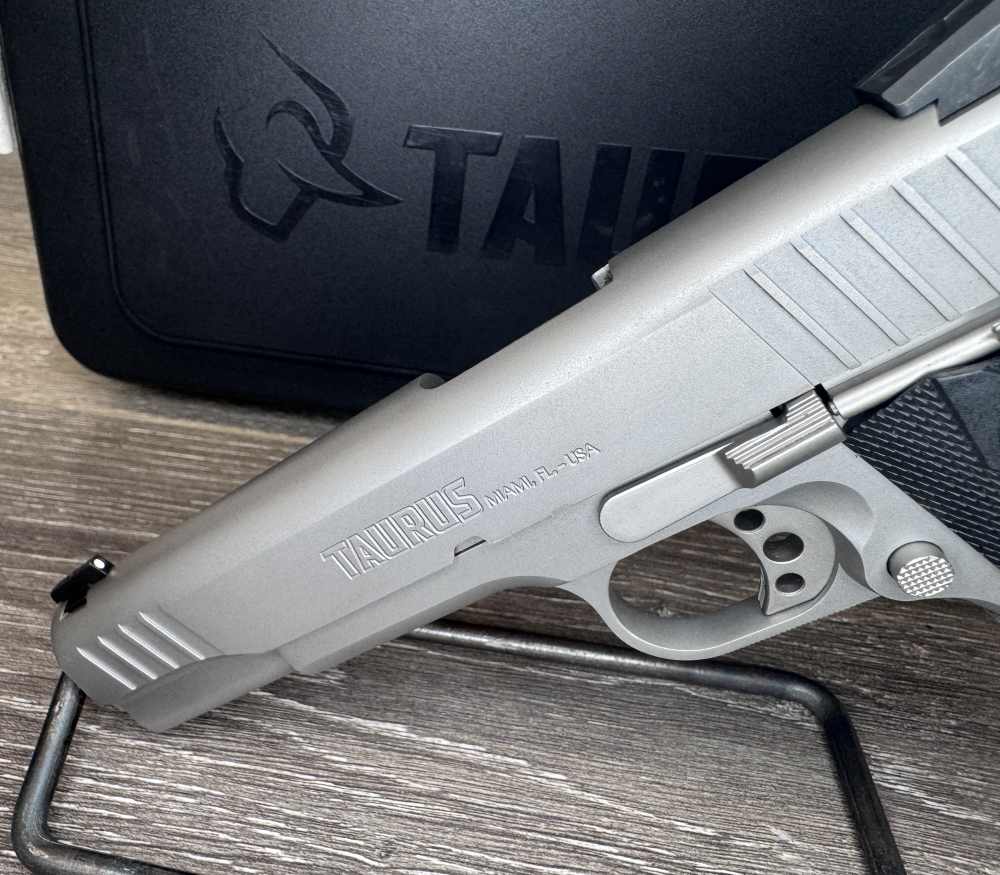 Taurus PT1911 .45ACP New in box 8 round Stainless Steel-img-3