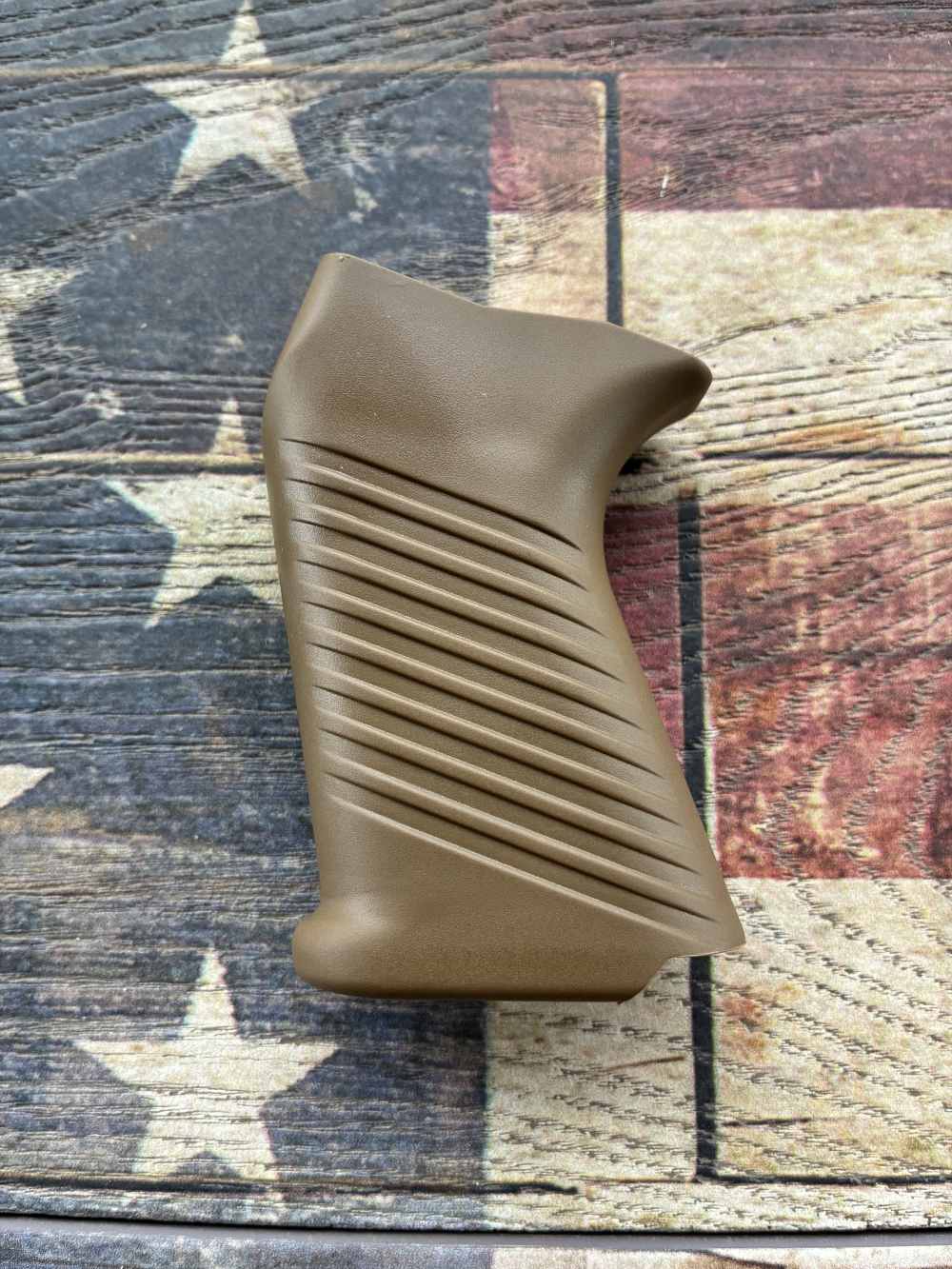 VERY RARE SWISS SIG PE90 550 551 552 553 751 COYOTE FDE GRIP 2021 NEW-img-1