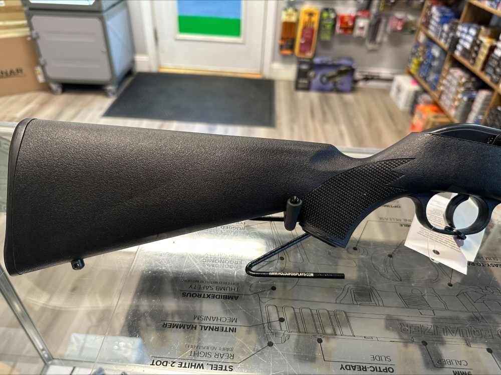 Savage Model 64 F .22 LR Semi-Auto Rifle 21" Barrel Synthetic Stock-img-1