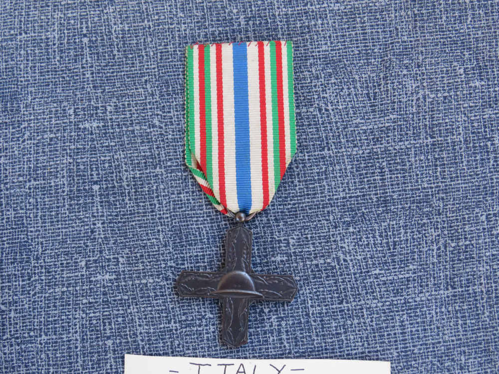 WWI ITALIAN Knight's Cross of the Order of Vittorio Veneto MEDAL EXCELLENT -img-2