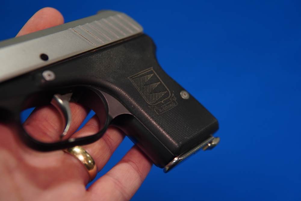 Rohrbaugh R9 Pistol! 9mm! Original Box! -img-3