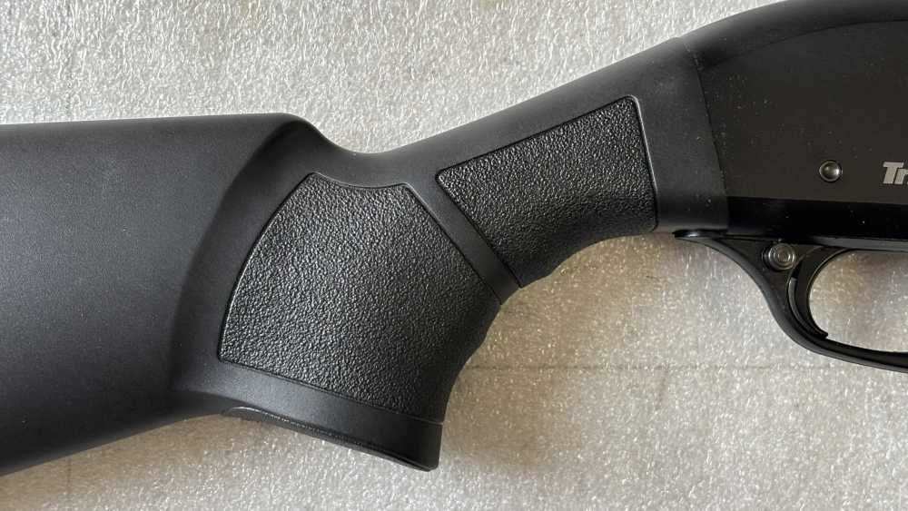 TriStar Cobra 12 GA 18.5" Synthetic-img-2