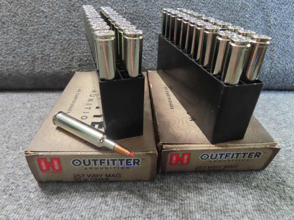2 BOXES, 40 ROUNDS, HORNADY MADE .257 WEATHERBY MAGNUM AMMO-img-0