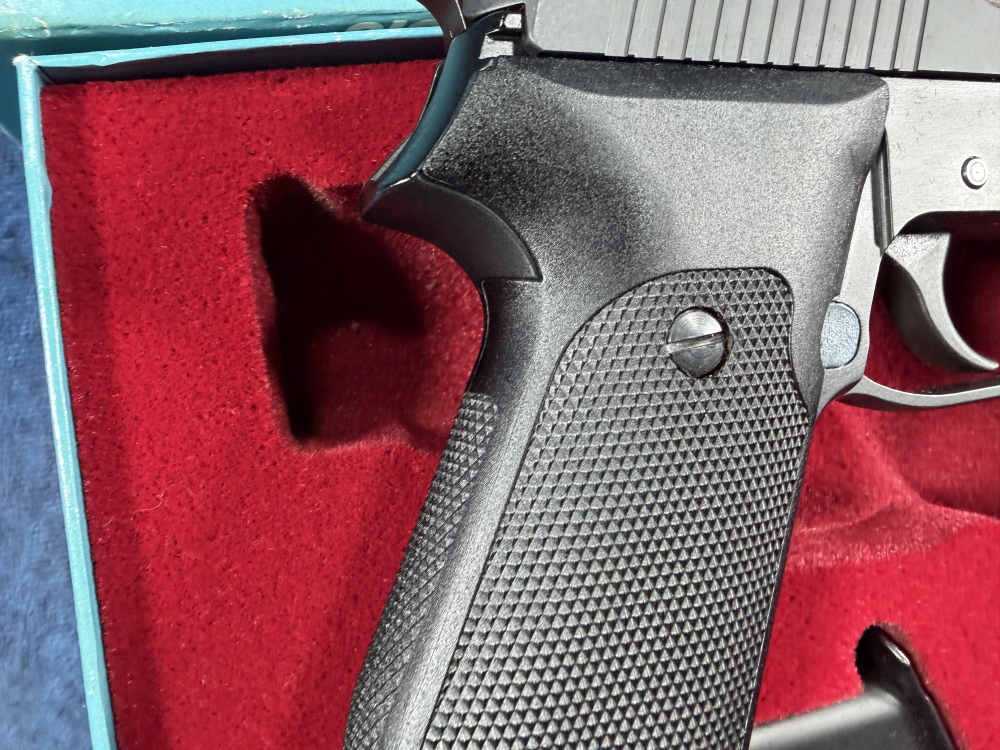 Sig P220 45ACP Made in West Germany-img-7