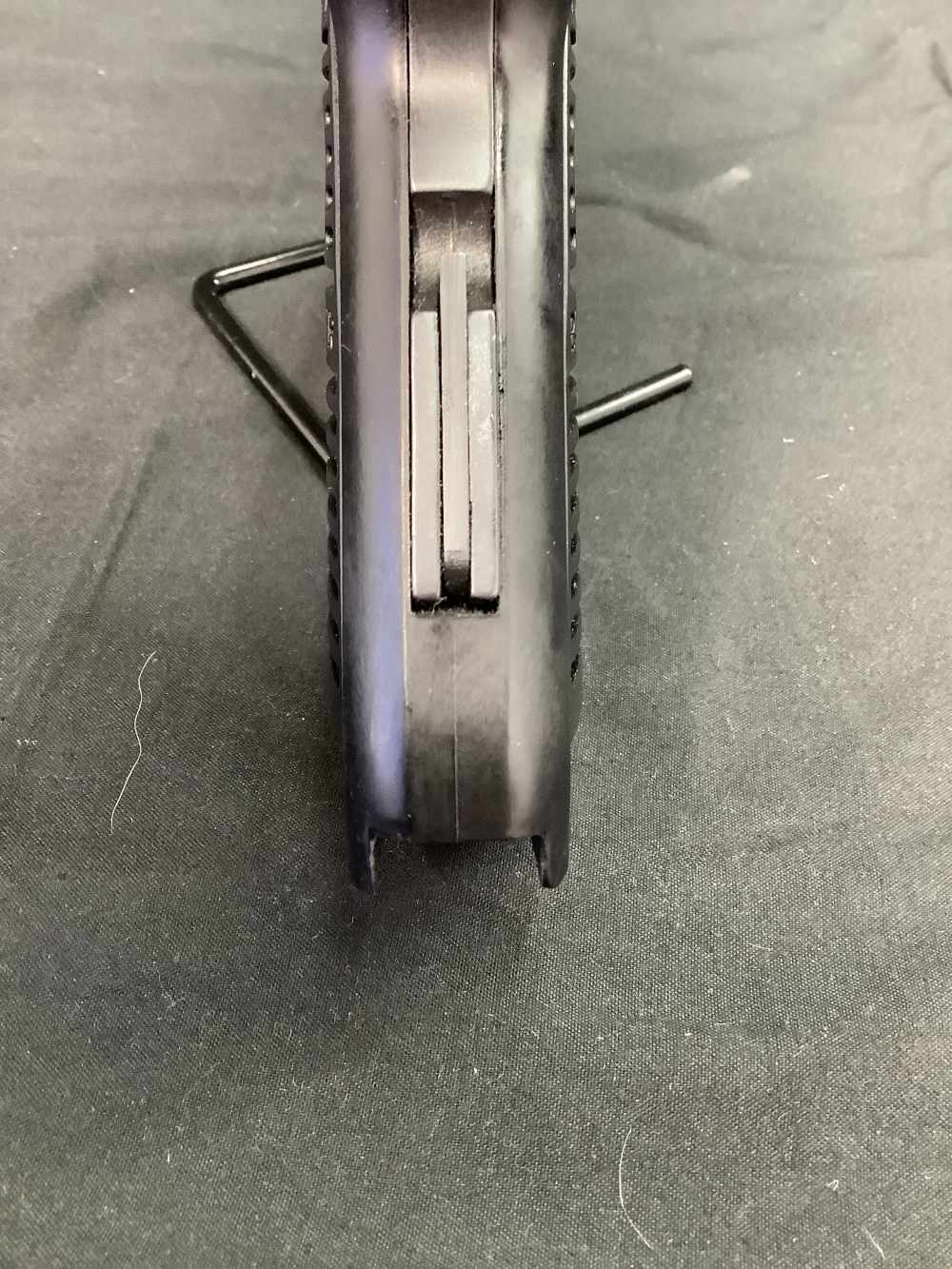 Ruger Mark II 22/45 .22lr w/5 mags-img-9