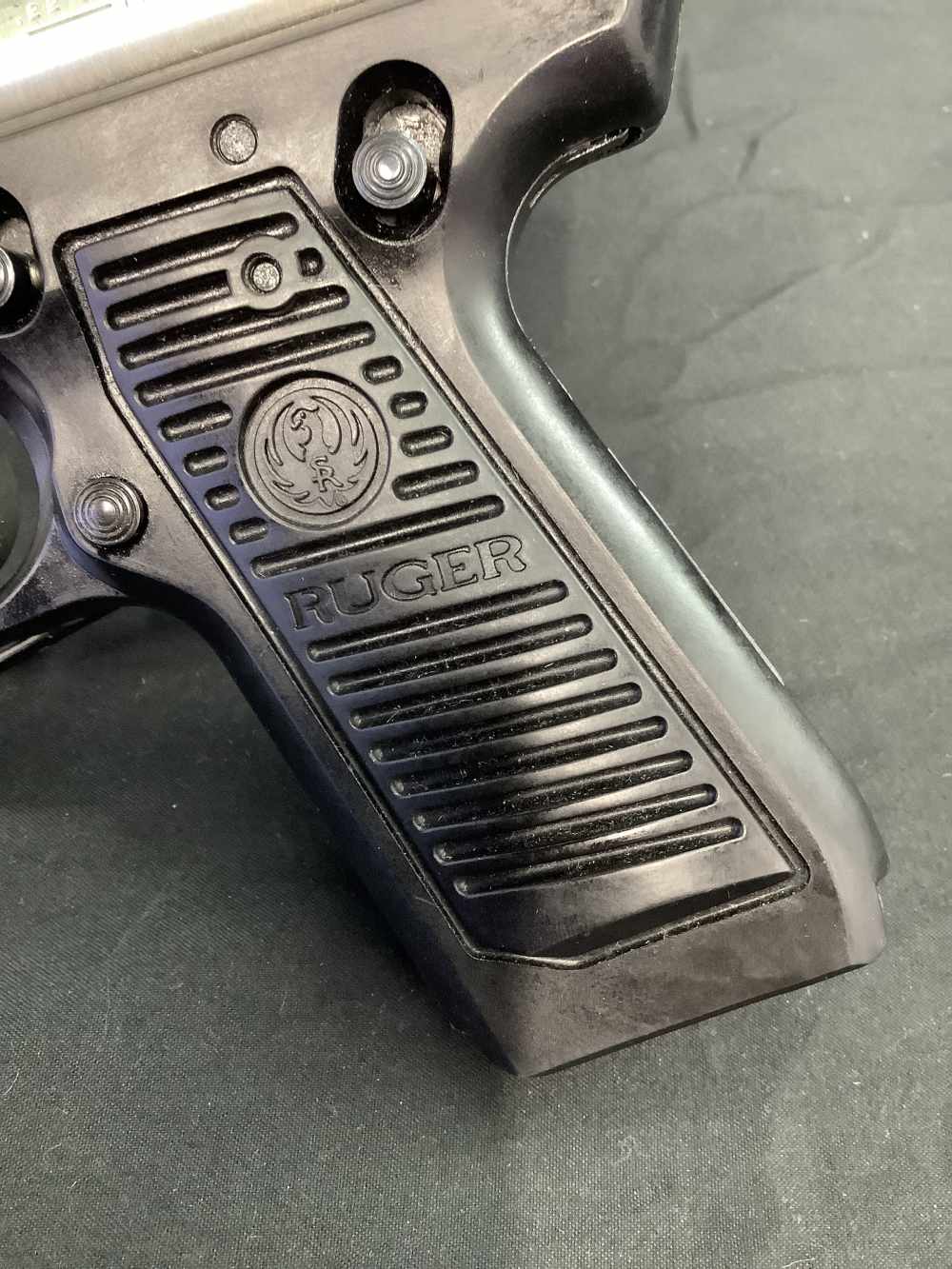 Ruger Mark II 22/45 .22lr w/5 mags-img-8