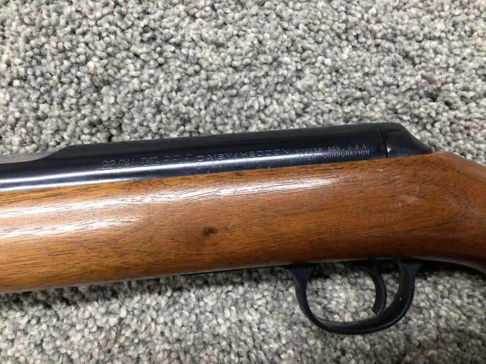 Daisy V/L Caseless Rifle 22 Cal Presentation Grade w/Original hardcase-img-4