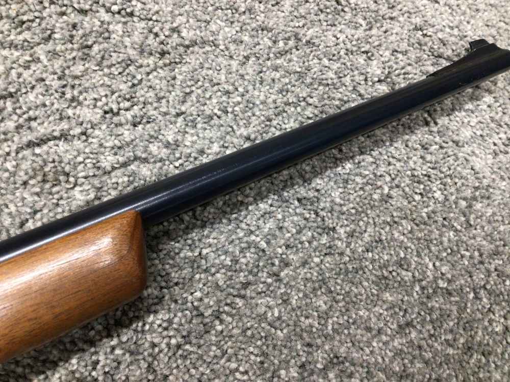 Daisy V/L Caseless Rifle 22 Cal Presentation Grade w/Original hardcase-img-11