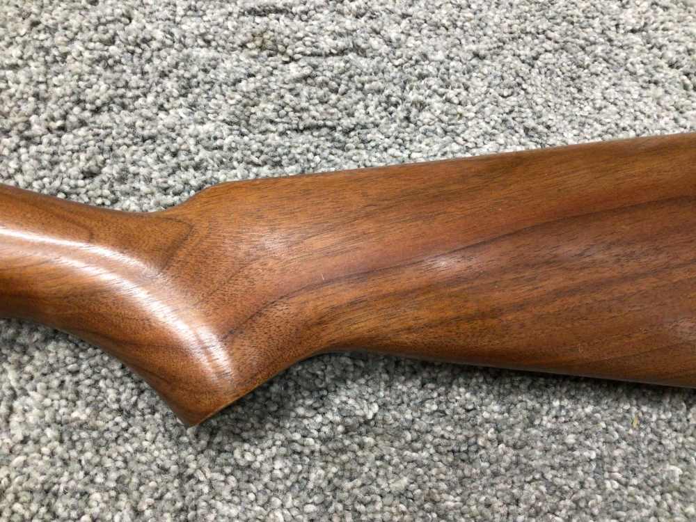 Daisy V/L Caseless Rifle 22 Cal Presentation Grade w/Original hardcase-img-2