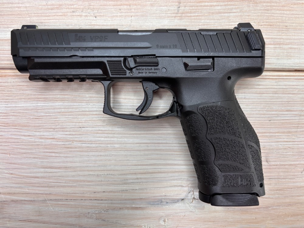 NEW TO MARKET VP9A1 F 4.5" Barrel 9mm 17/20 round mags Optics Ready-img-2