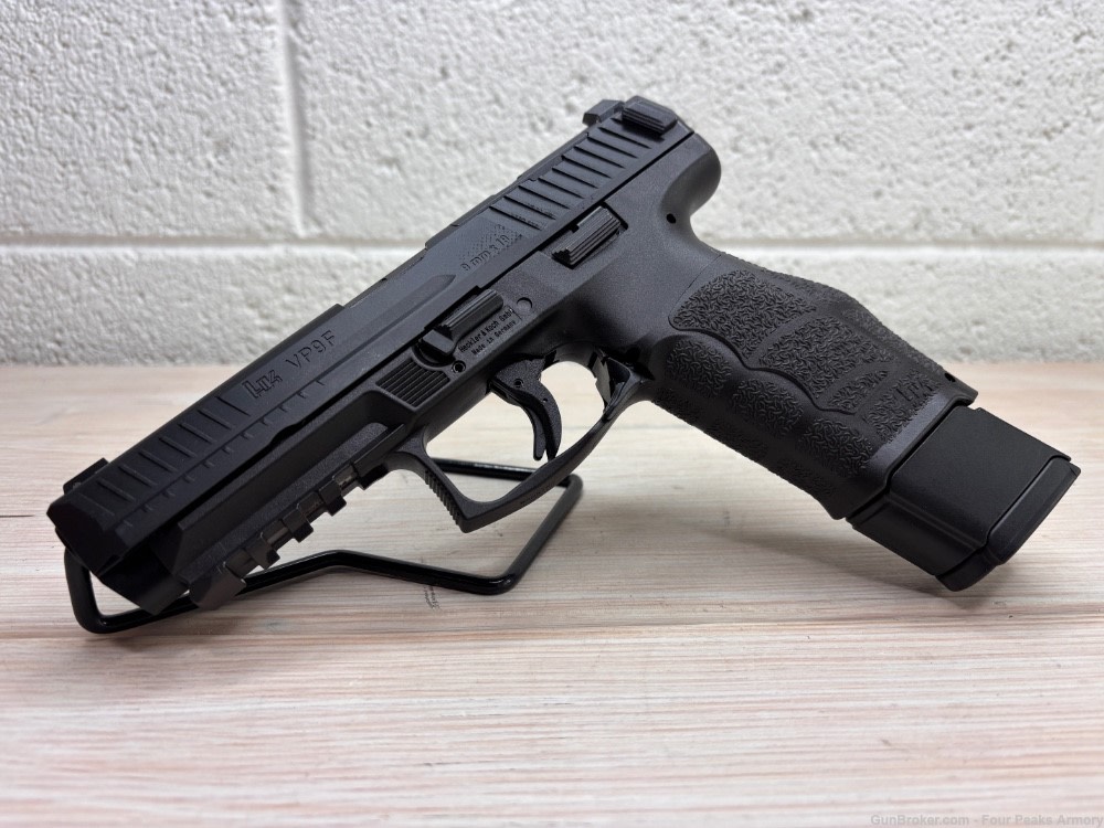NEW TO MARKET VP9A1 F 4.5" Barrel 9mm 17/20 round mags Optics Ready-img-5
