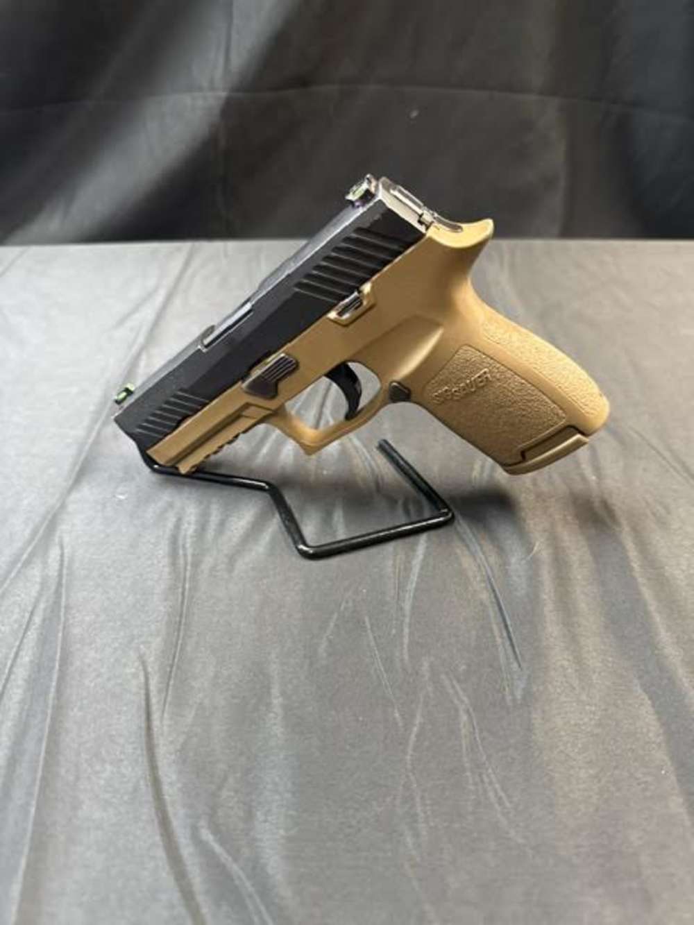 Sig Sauer P320-img-0