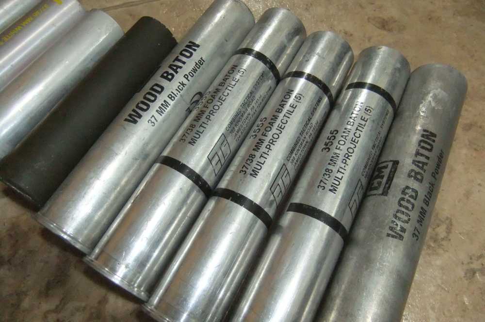 14ct Box of Aluminum 37mm Law Enforcement Casings Reloadable!-img-2