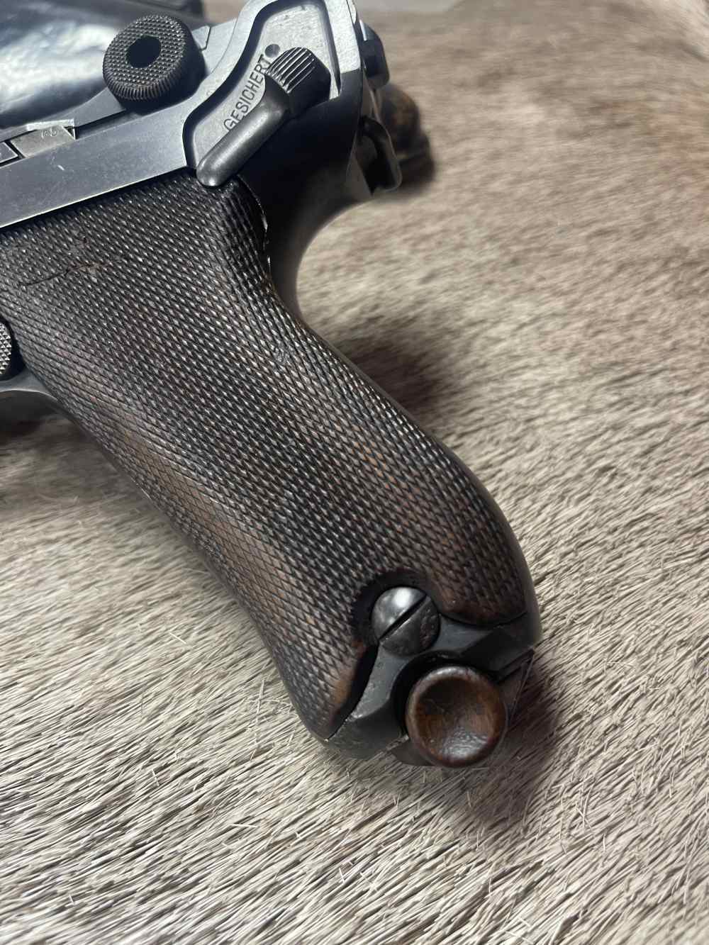 VERY Rare 1911 DWM Luger WWI MATCHING #s P08 9mm W/Holster ALL ORIGINAL-img-1