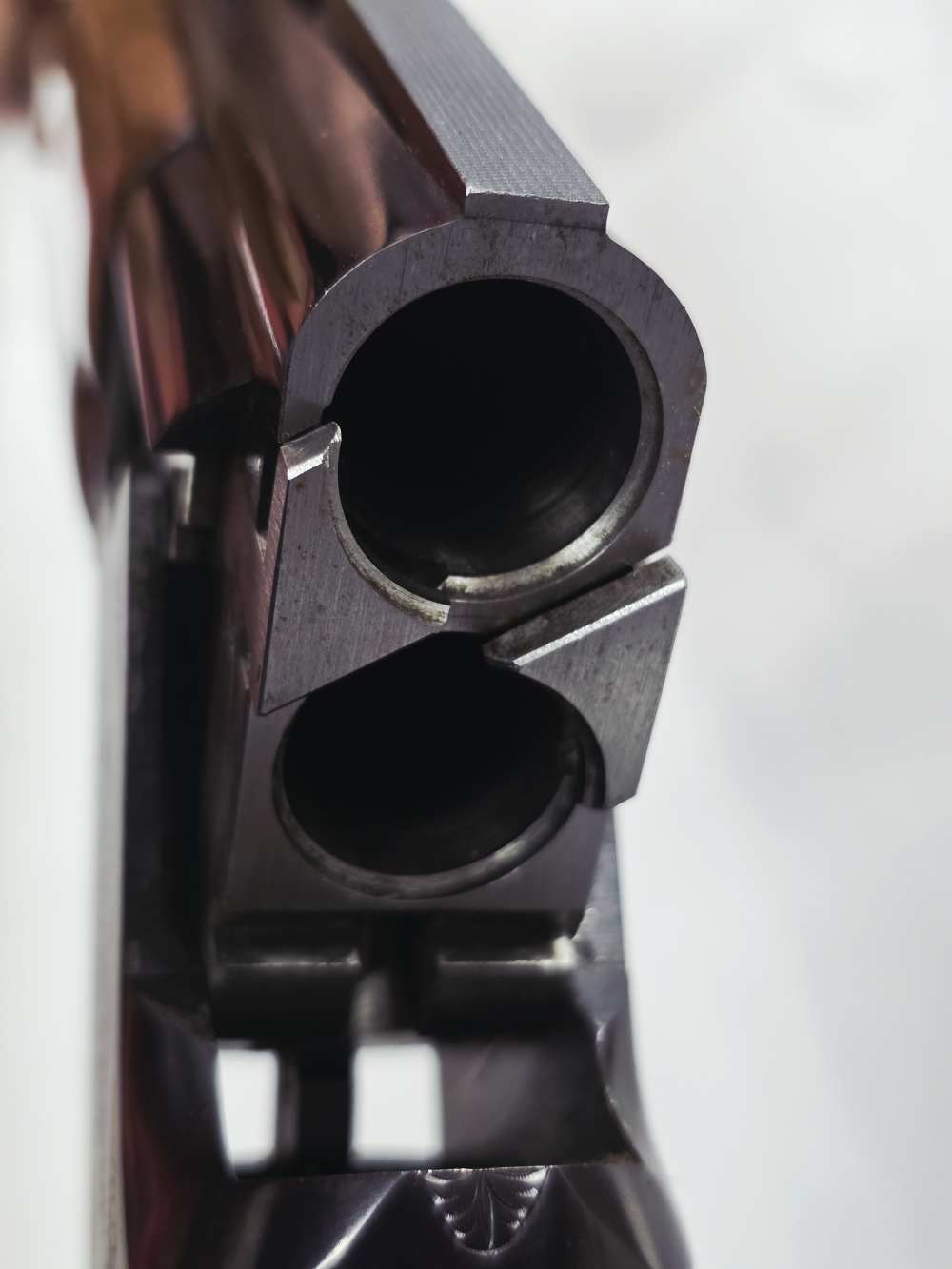 Browning Arms Citori 12G With Leather Case and Extra Chokes-img-31