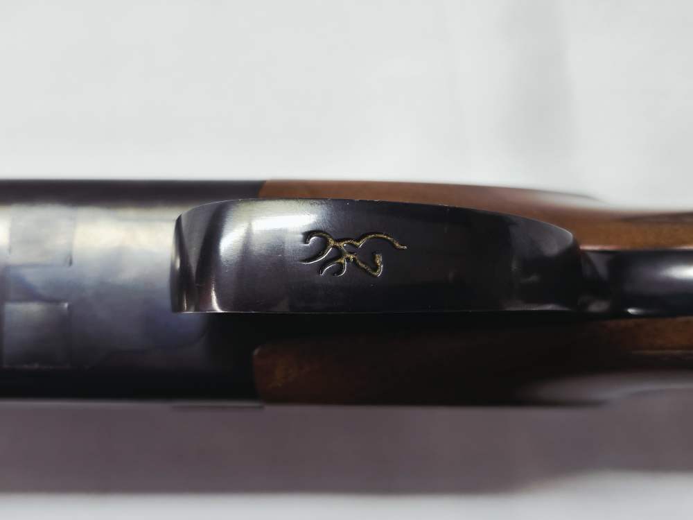 Browning Arms Citori 12G With Leather Case and Extra Chokes-img-23