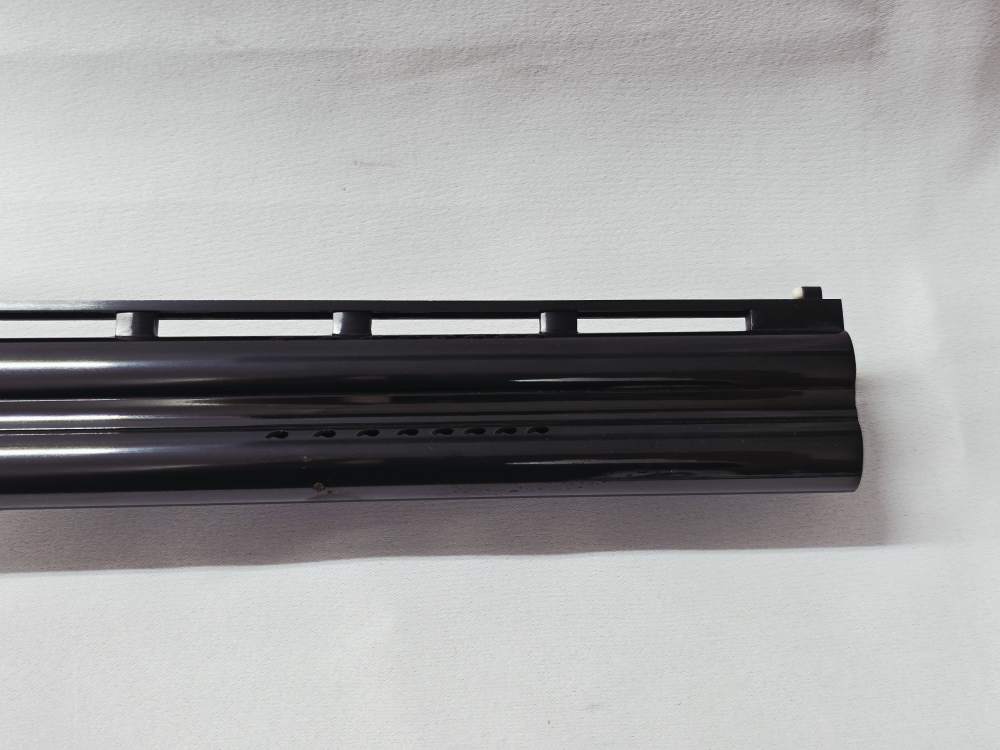 Browning Arms Citori 12G With Leather Case and Extra Chokes-img-8