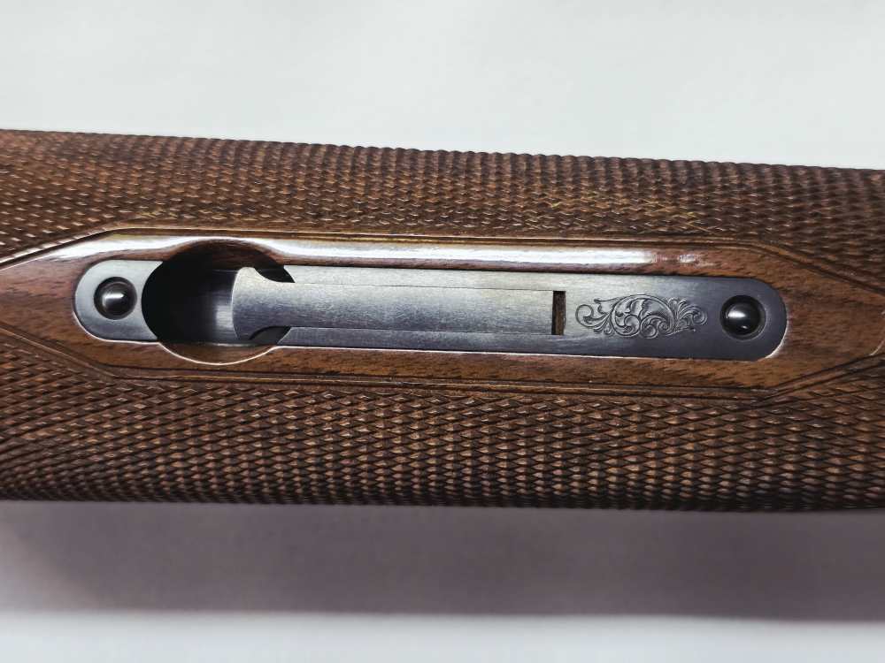 Browning Arms Citori 12G With Leather Case and Extra Chokes-img-21