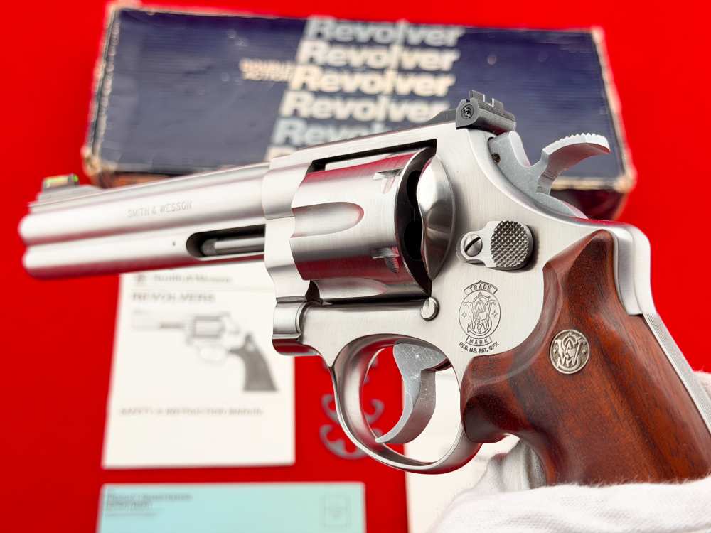 SCARCE 1990 S&W Model 610 10mm 6.5" Stainless w/ Box & Combat Stocks-img-17