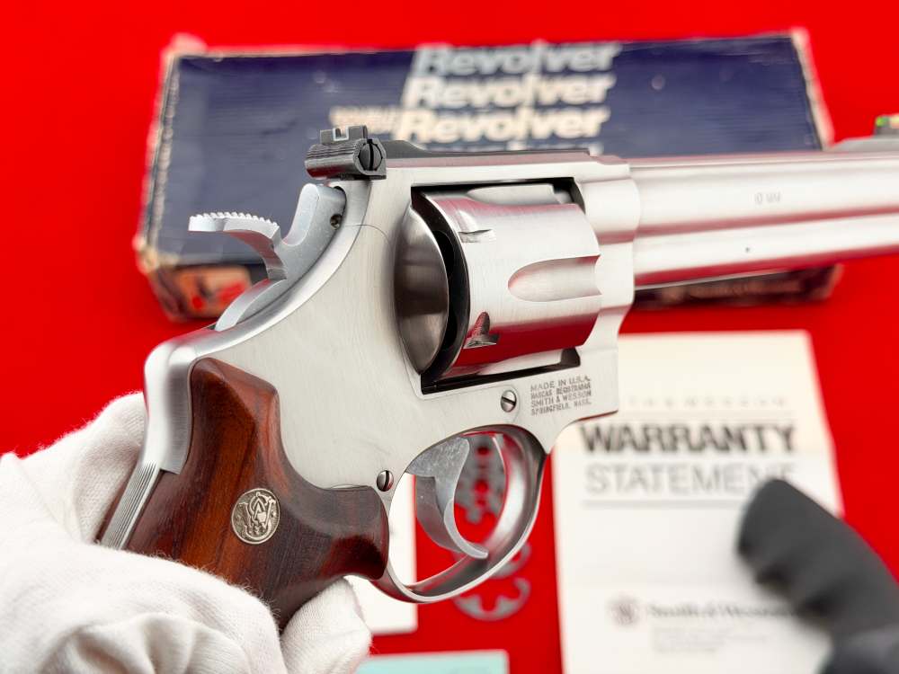 SCARCE 1990 S&W Model 610 10mm 6.5" Stainless w/ Box & Combat Stocks-img-16