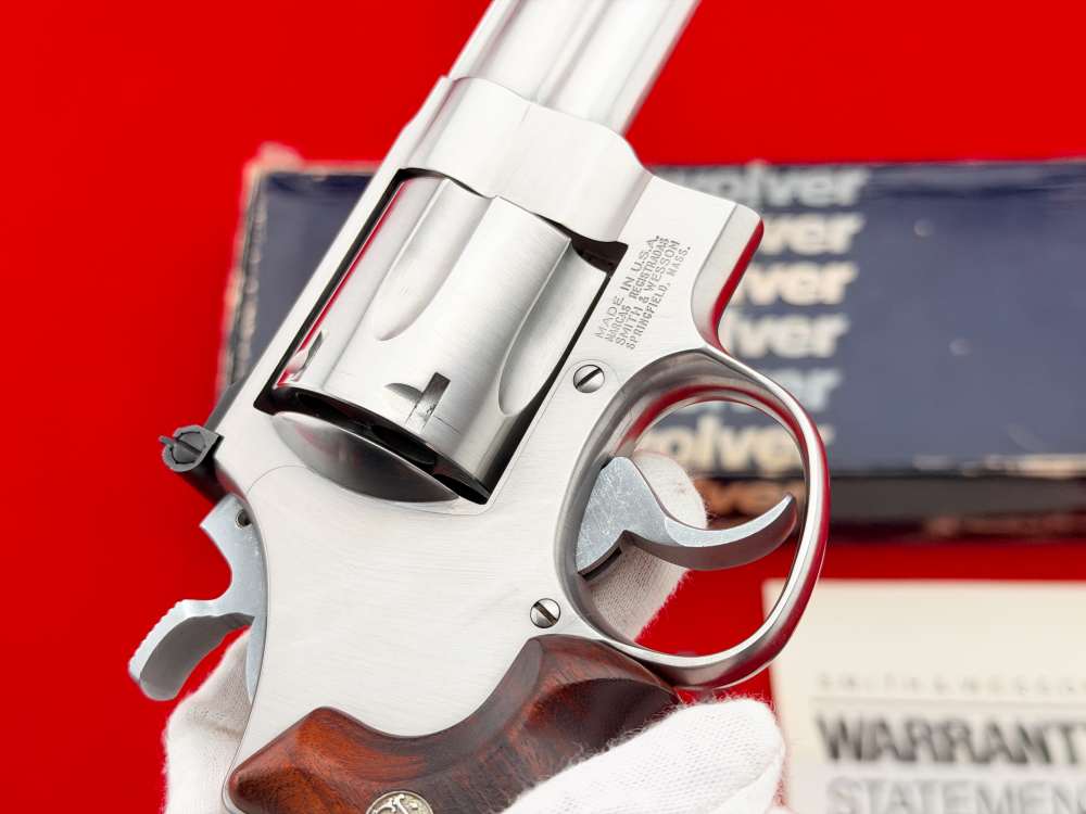 SCARCE 1990 S&W Model 610 10mm 6.5" Stainless w/ Box & Combat Stocks-img-24