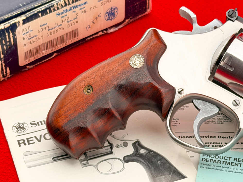 SCARCE 1990 S&W Model 610 10mm 6.5" Stainless w/ Box & Combat Stocks-img-12