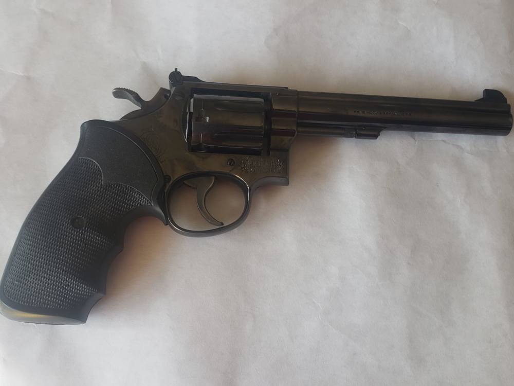 Smith & Wesson Model 64-1 .38 Special Stainless Steel Revolver – Excellent -img-0