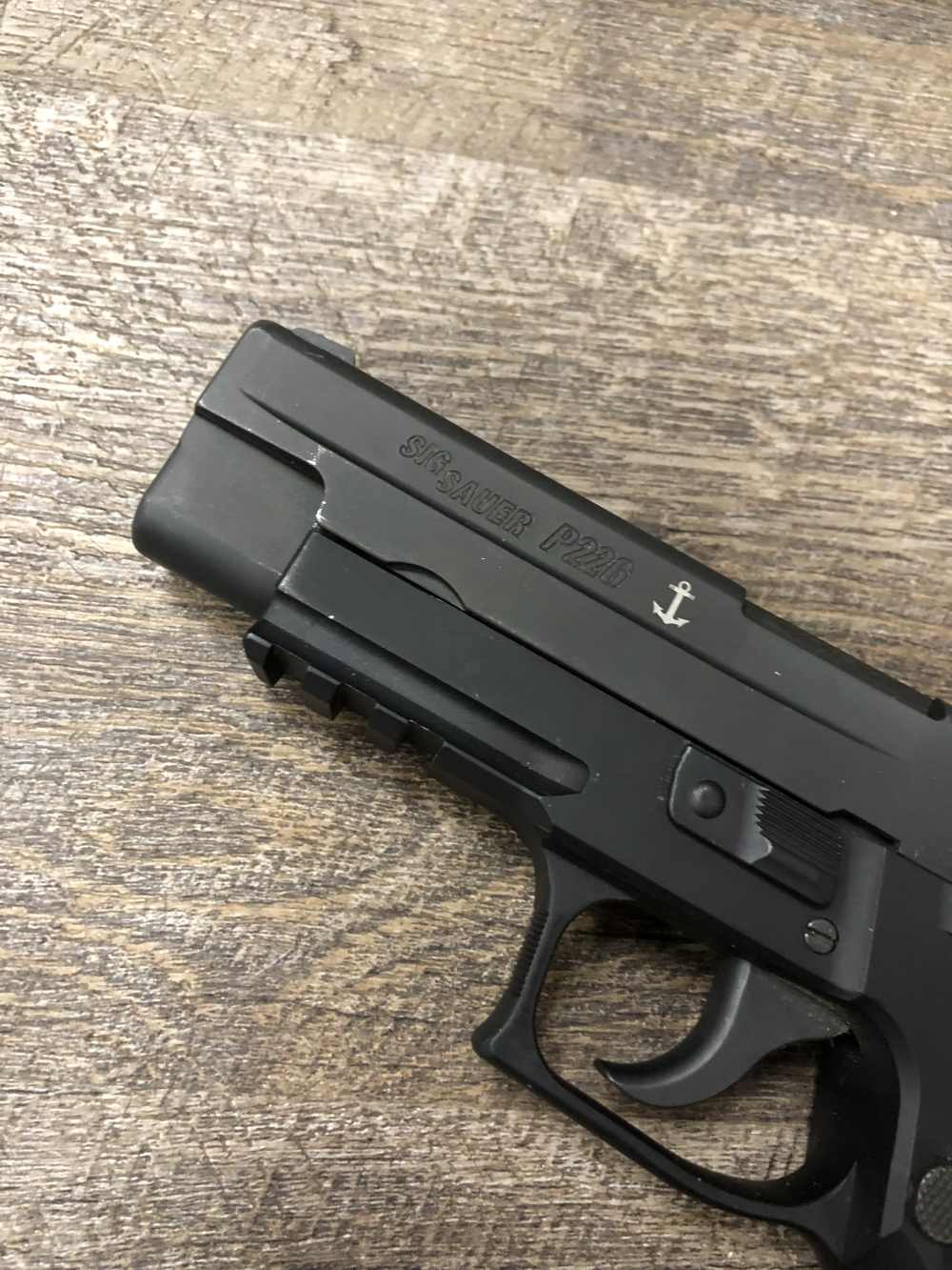 Sig Sauer P226 USA MK25 9mm Full Size 4.4" TWO 15 Round Mags Hard Case Navy-img-5