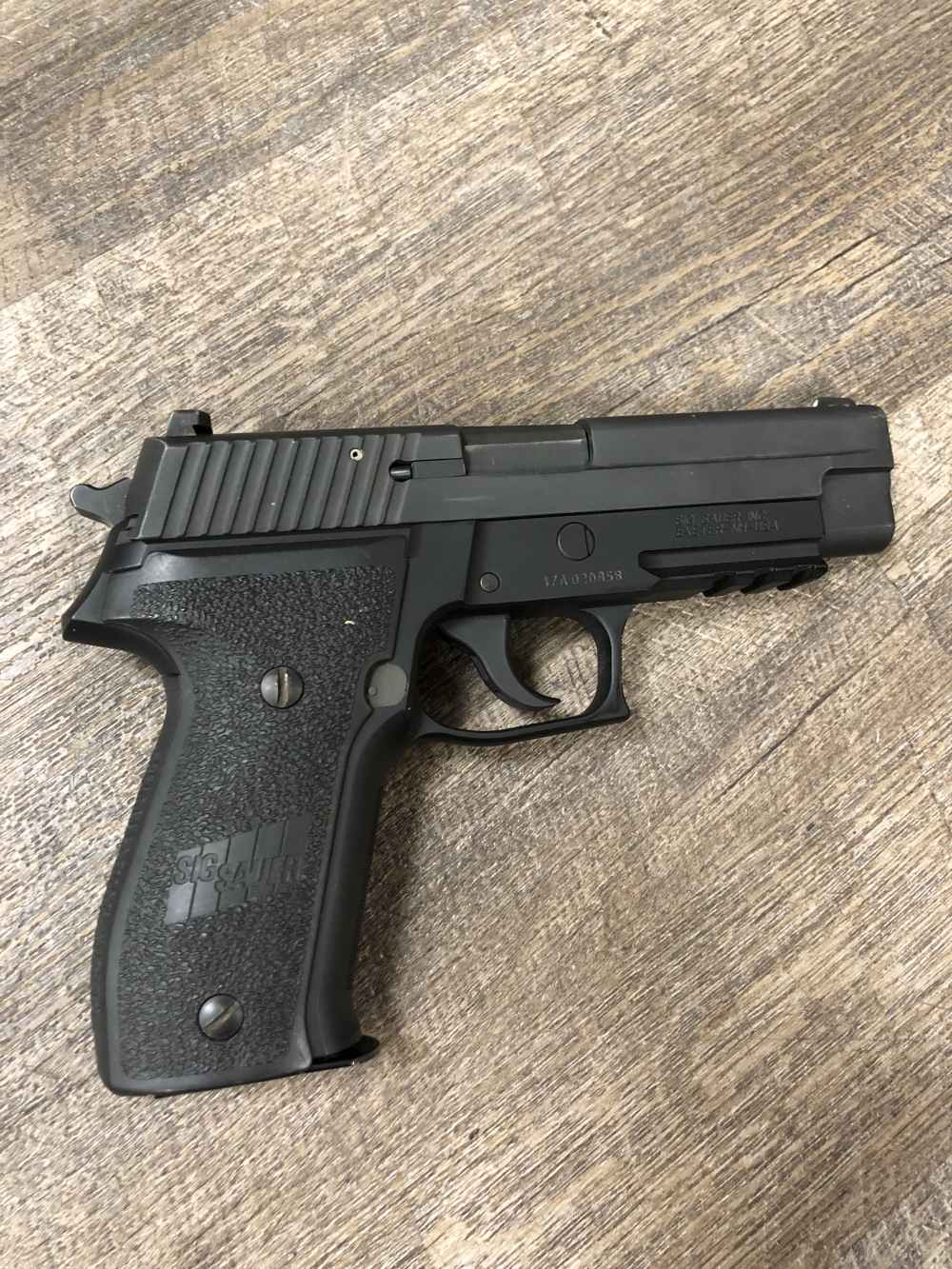 Sig Sauer P226 USA MK25 9mm Full Size 4.4" TWO 15 Round Mags Hard Case Navy-img-6