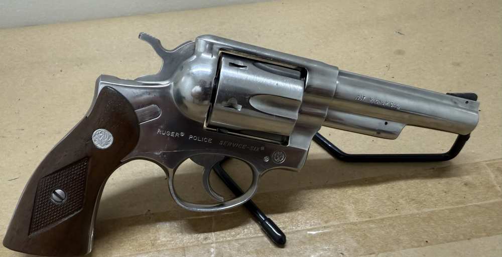 Ruger Police Service-Six .357 Magnum 4" DA/SA Stainless Revolver, MFD 1980-img-4