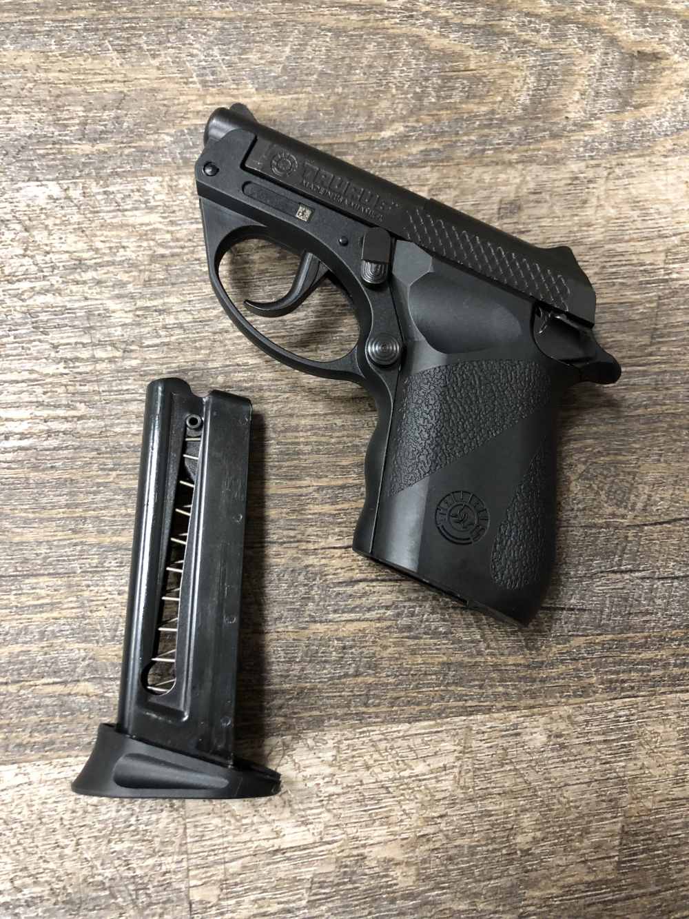 Taurus PT22 Poly .22 LR 8 Round Mag 2.8" Tip Up Barrel w/ Box NICE!-img-6