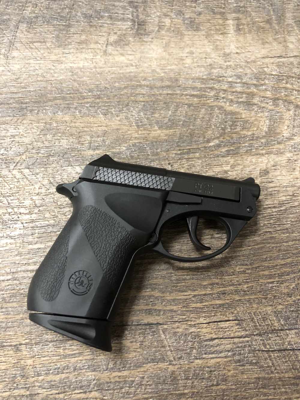 Taurus PT22 Poly .22 LR 8 Round Mag 2.8" Tip Up Barrel w/ Box NICE!-img-1