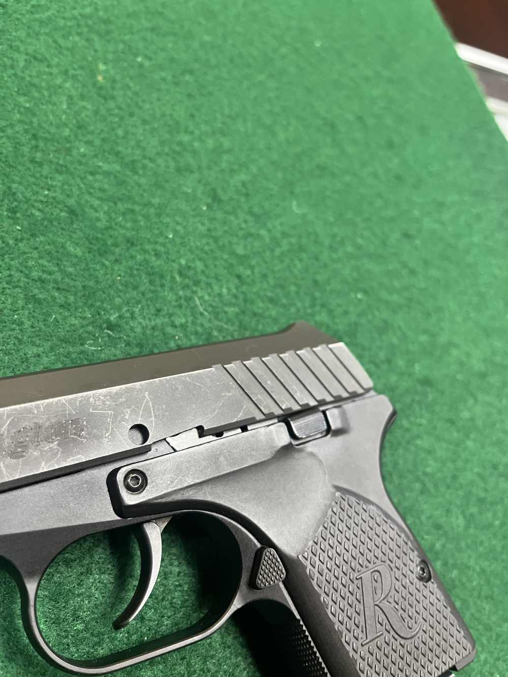 Remington Model RM380 .380 ACP w/ OEM Magazine-img-2