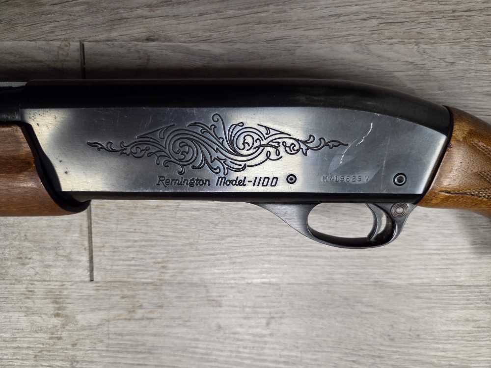 Remington 1100 12ga Factory Engraved (1977 Manufature)-img-13