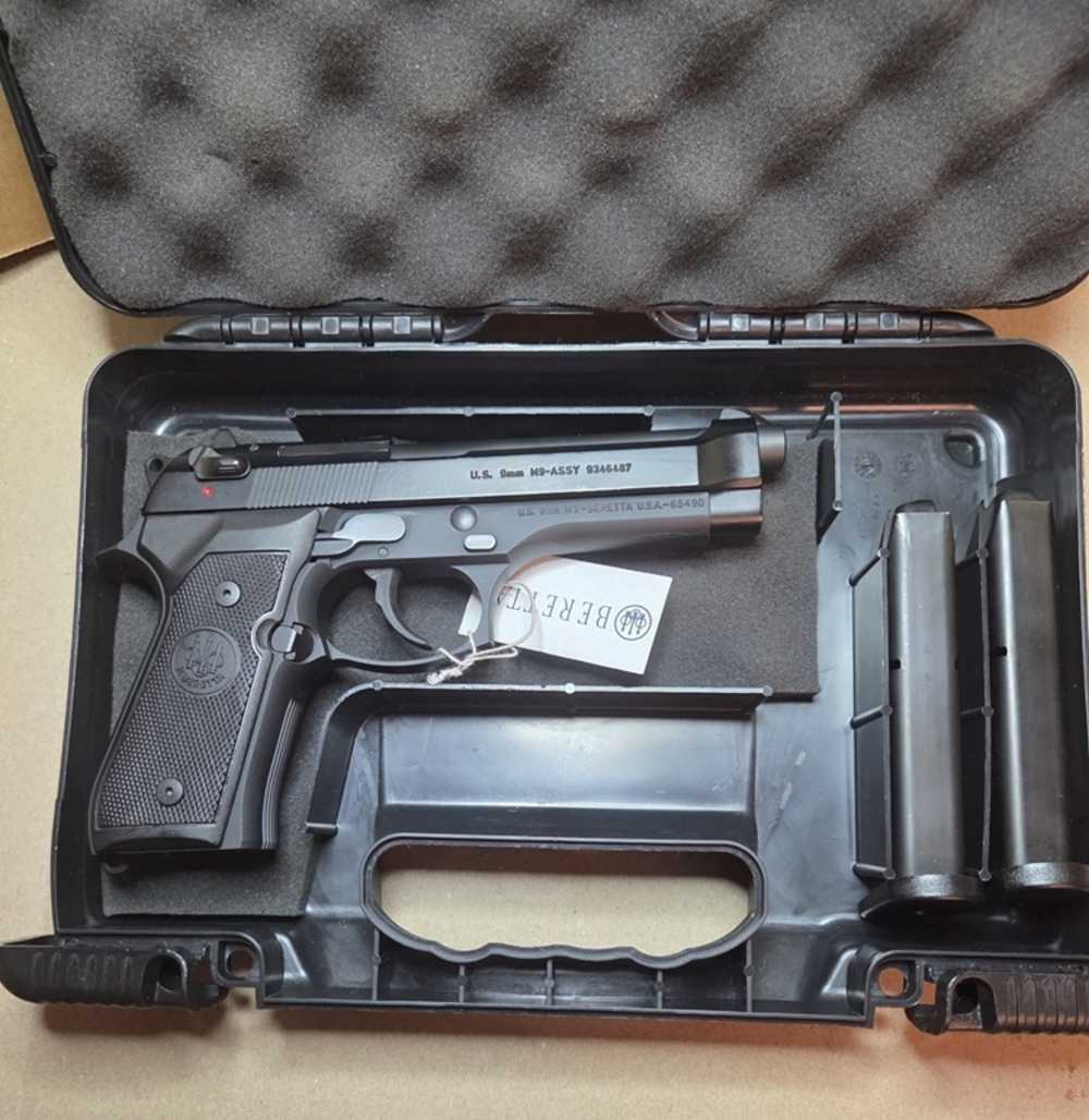 Beretta M9 Commercial 9mm 4.9'' 2-15-Rd Semi-Auto Pistol-img-3