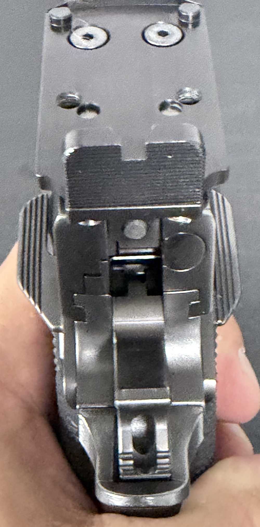Watchtower Apache .9mm, 17+1, x3 Magazines, 5"/ 8.5" OAL w/ OEM Case-img-14