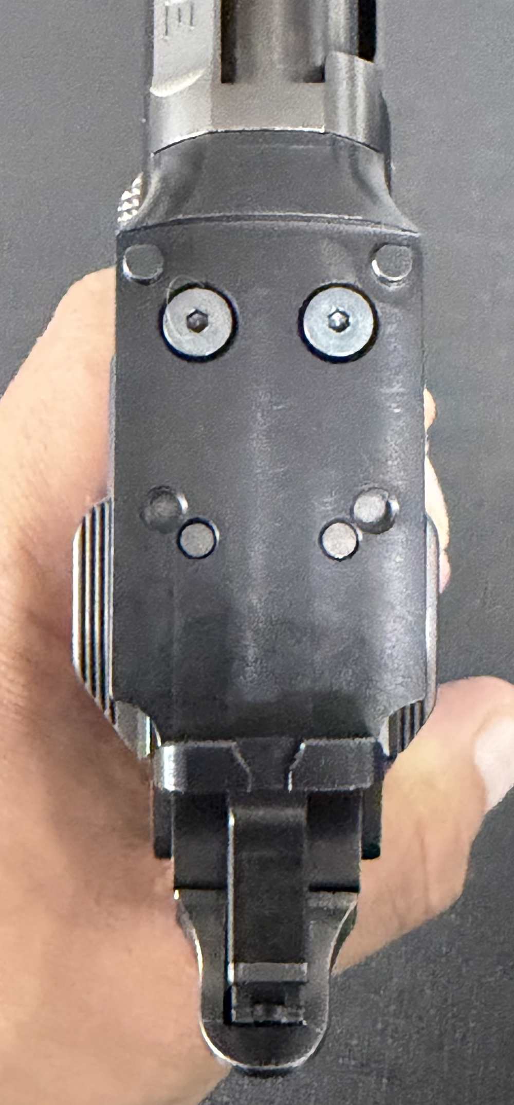Watchtower Apache .9mm, 17+1, x3 Magazines, 5"/ 8.5" OAL w/ OEM Case-img-13