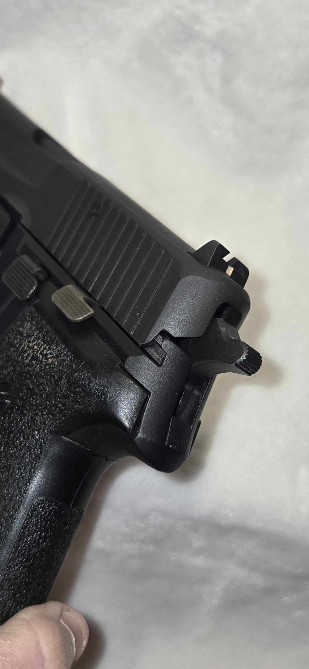 SIG SAUER P228 - MADE IN GERMANY- 9MM -  EXCELLENT CONDITION-img-17