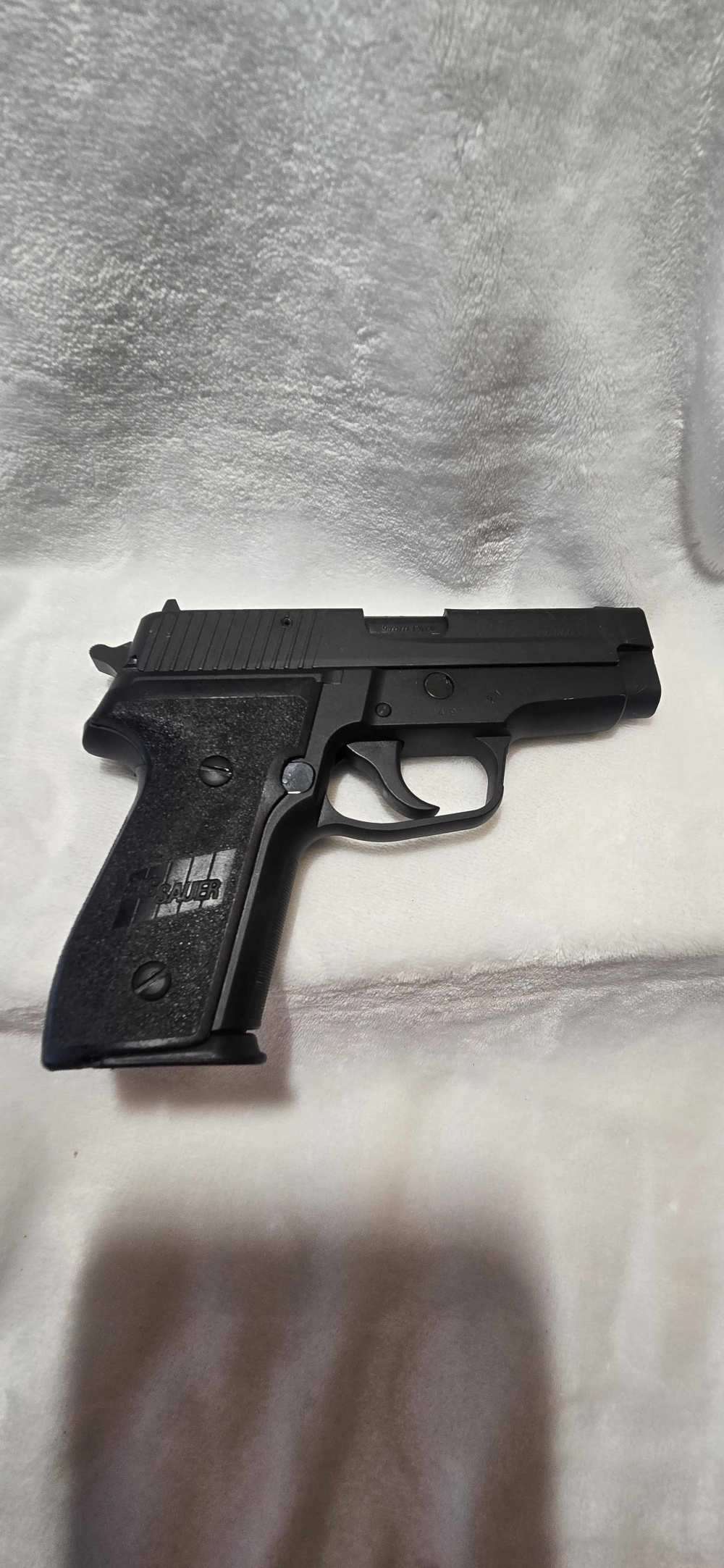 SIG SAUER P228 - MADE IN GERMANY- 9MM -  EXCELLENT CONDITION-img-18