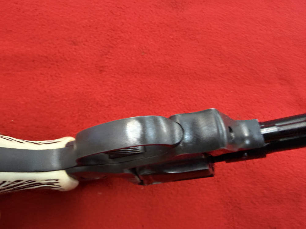 High Standard Mfg. Co|Sentinel R-101|.22LR|6"|9-Shot|Very Good-img-9