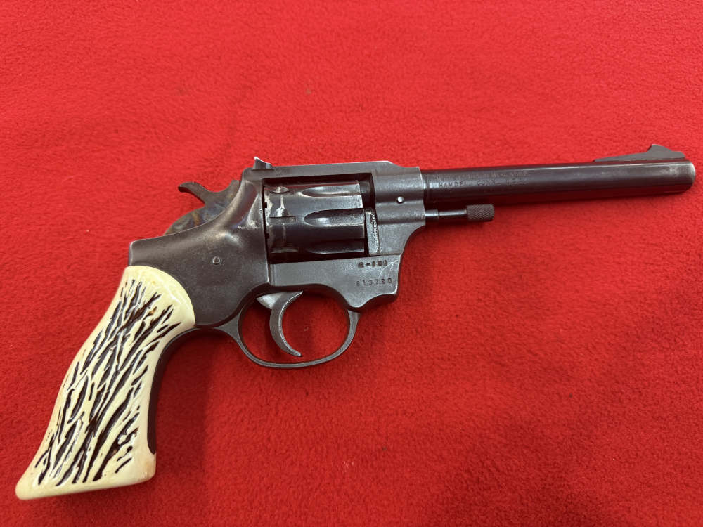 High Standard Mfg. Co|Sentinel R-101|.22LR|6"|9-Shot|Very Good-img-1